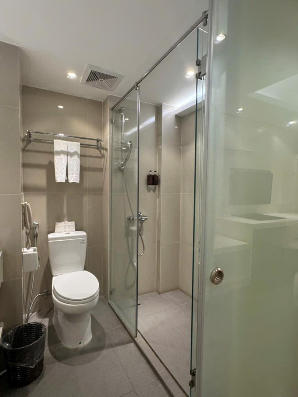 Hotel Empress In D1 - 23m2 - Cozzy Place 3*